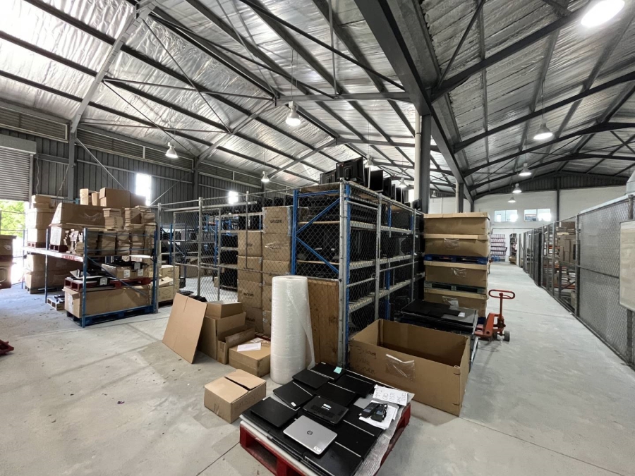 To Let commercial Property for Rent in Montague Gardens Western Cape